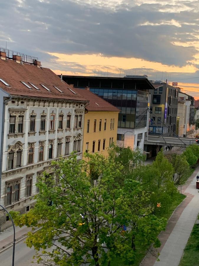 The Marchburg Apartment Марібор Екстер'єр фото